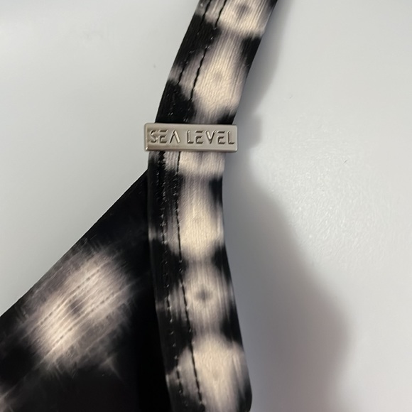 Sea Level Australia swimsuit - Picture 4 of 15